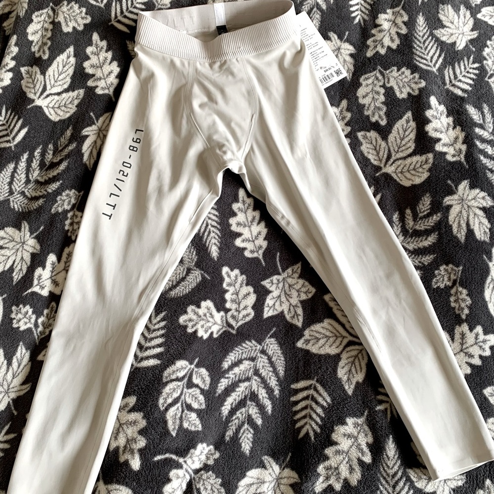 Lululemon License to Train 21” Tight - Size S - NWT